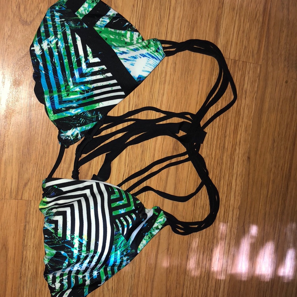 bikini top